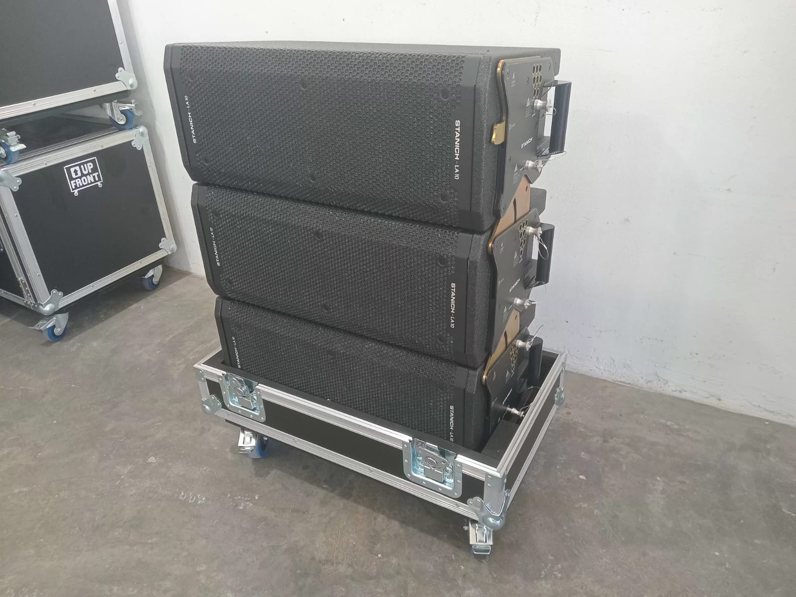 Case profesional para parlantes Stanich LA10 line array